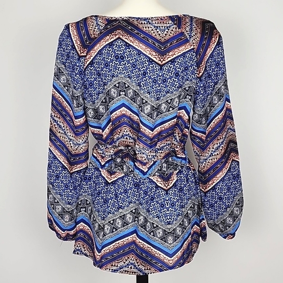 New Look Boho V Neck Long Sleeve Top Blue Red Grey Print Lightweight Size M - Picture 3 of 11